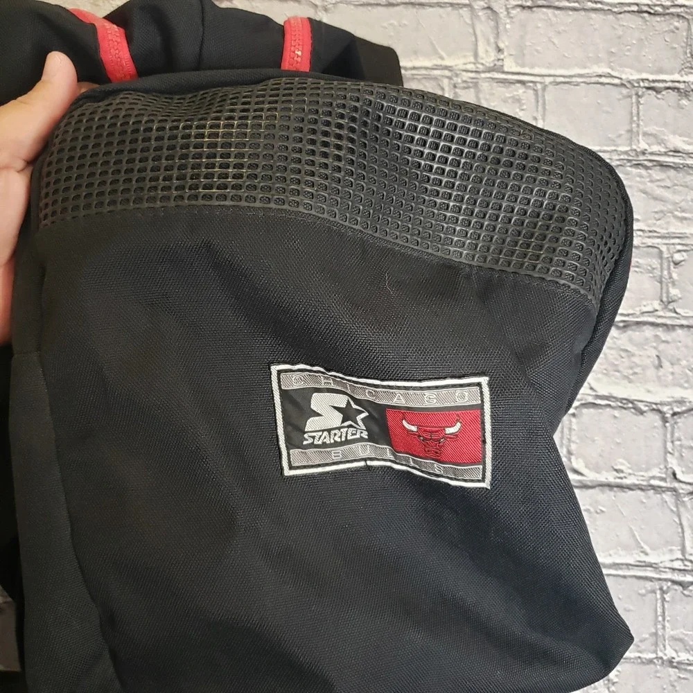 VTG 90s Starter Chicago Bulls Black Canvas Gym Duffle Bag